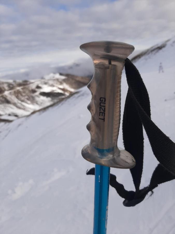 Appartamento Guzet-Pyrenees-Pied Des Pistes Ustou Esterno foto