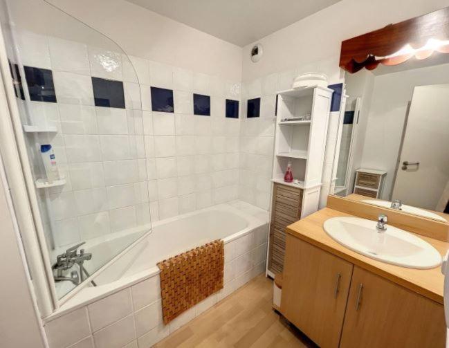Appartamento Guzet-Pyrenees-Pied Des Pistes Ustou Esterno foto